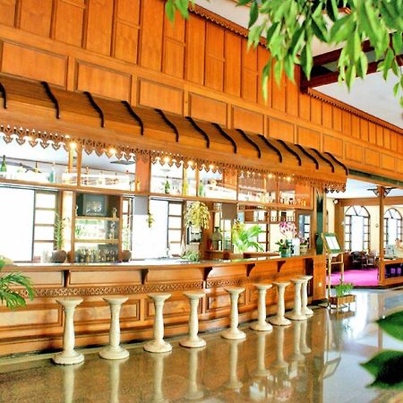 Royal Twins Palace Hotel Pattaya Exterior photo